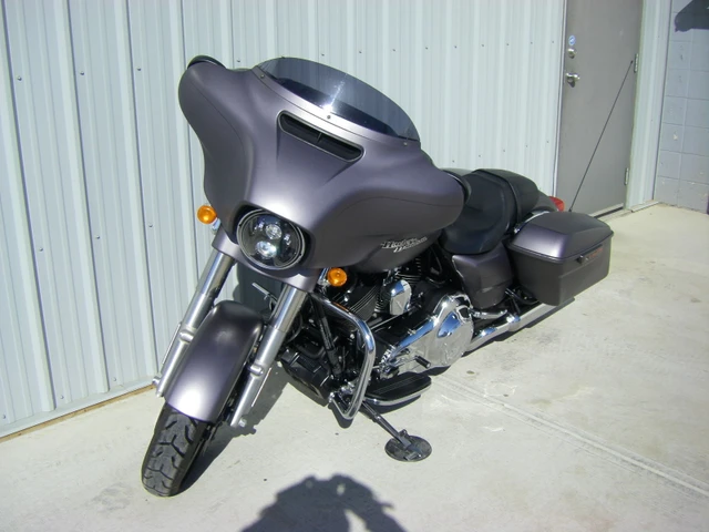 2016 Harley-Davidson, 39 335 km, dovoz Kanada — foto 5 z 5