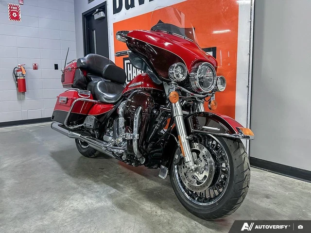 2011 Harley-Davidson, 107 366 km, dovoz Kanada — foto 2 z 5