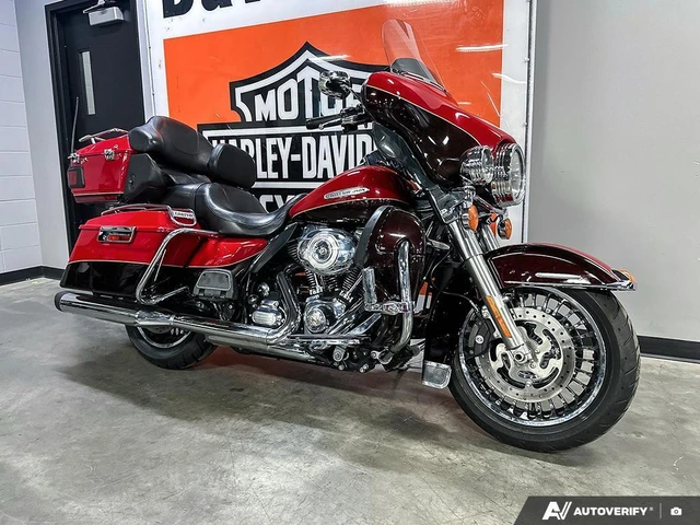 2011 Harley-Davidson, 107 366 km, dovoz Kanada — foto 4 z 5