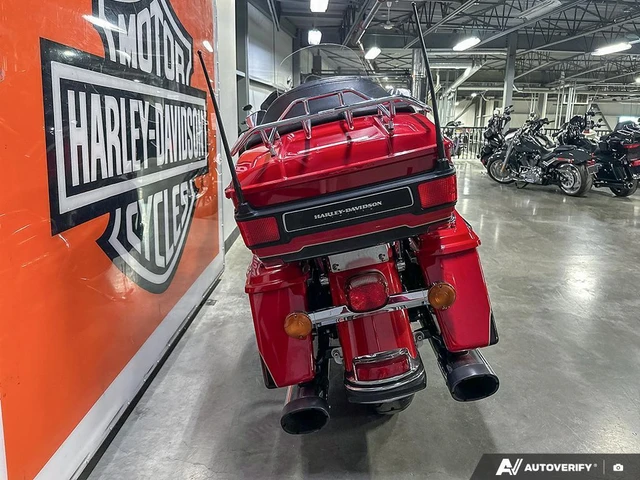 2011 Harley-Davidson, 107 366 km, dovoz Kanada — foto 5 z 5