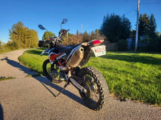 2018 KTM, 5 263 km, dovoz Kanada — foto 3 z 5