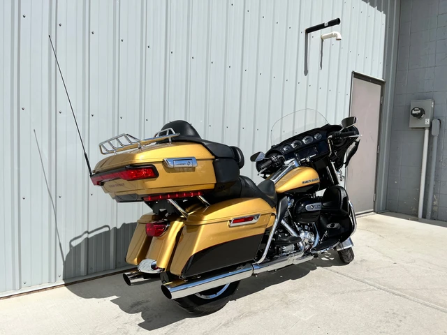 2017 Harley-Davidson, 46 576 km, dovoz Kanada — foto 3 z 5