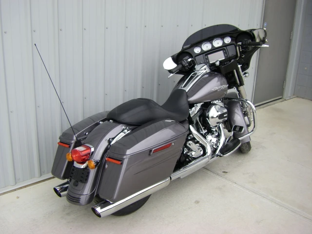 2015 Harley-Davidson, 34 914 km, dovoz Kanada — foto 3 z 5