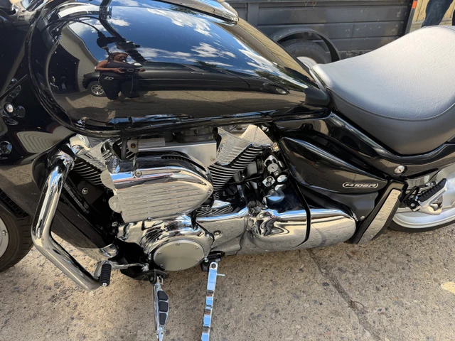 2007 Suzuki, 28 885 km, dovoz Kanada — foto 3 z 4