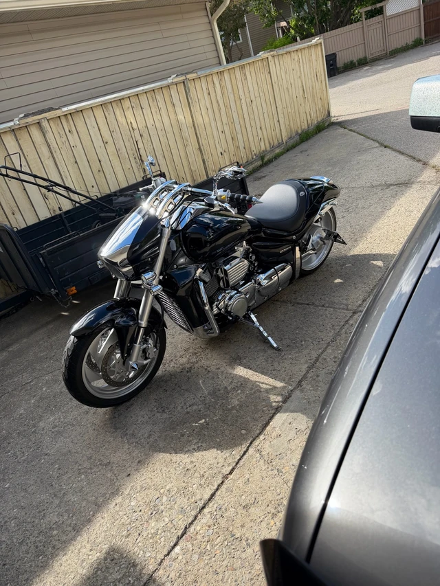 2007 Suzuki, 28 885 km, dovoz Kanada — foto 4 z 4