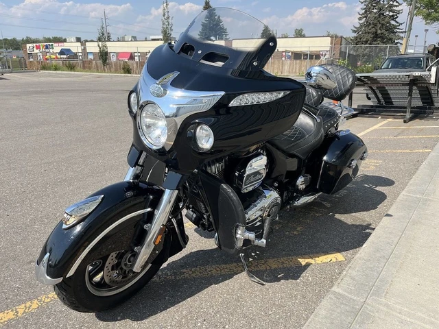 2016 Indian, černá, dovoz Kanada — foto 4 z 5