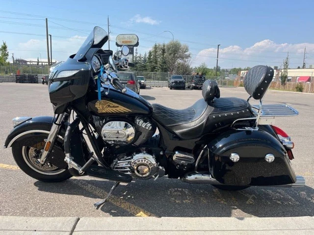 2016 Indian, černá, dovoz Kanada — foto 5 z 5
