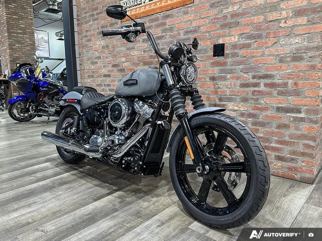 2026 Harley-Davidson, dovoz Kanada — foto 2 z 5