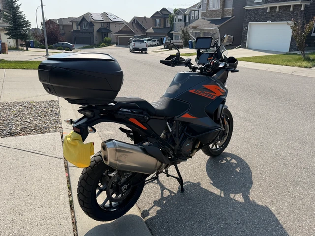 2022 KTM, 16 000 km, dovoz Kanada — foto 3 z 5