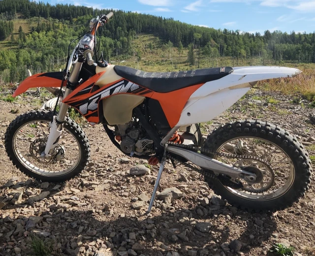 2012 KTM, dovoz Kanada — foto 2 z 3