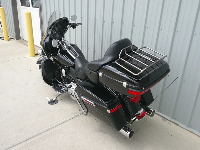 2015 Harley-Davidson, 43 972 km, dovoz Kanada — foto 2 z 5