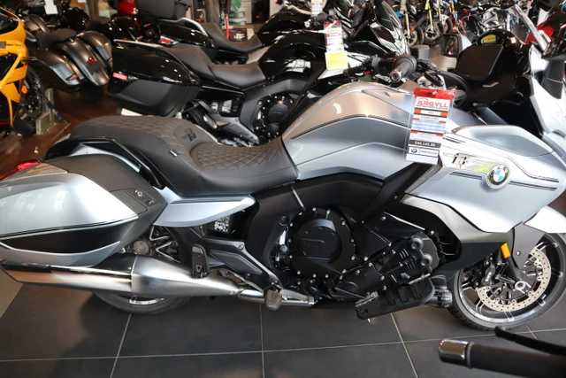 2026 BMW, dovoz Kanada — foto 2 z 5