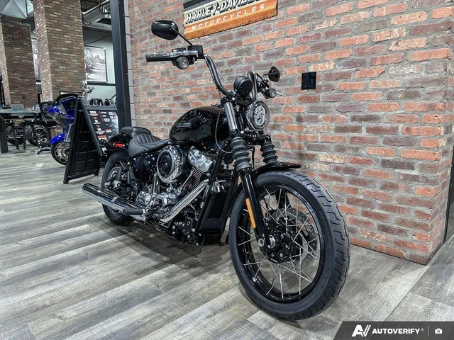 2026 Harley-Davidson, dovoz Kanada — foto 2 z 5