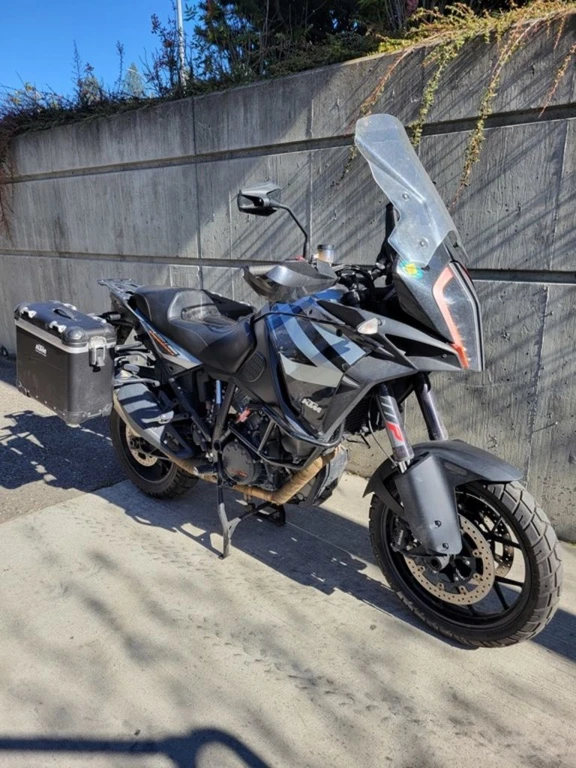 2019 KTM, 32 000 km, dovoz Kanada — foto 2 z 2