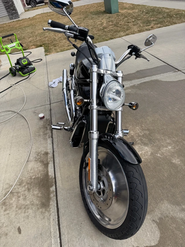 2004 Harley-Davidson, 10 500 km, dovoz Kanada — foto 5 z 5