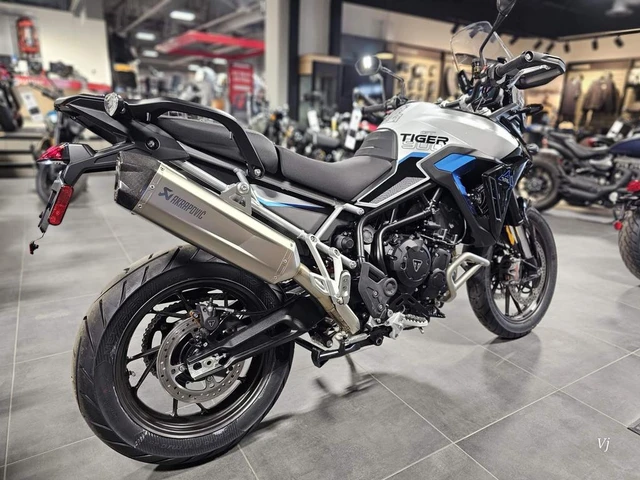 2026 Triumph, 1 km, dovoz Kanada — foto 3 z 5
