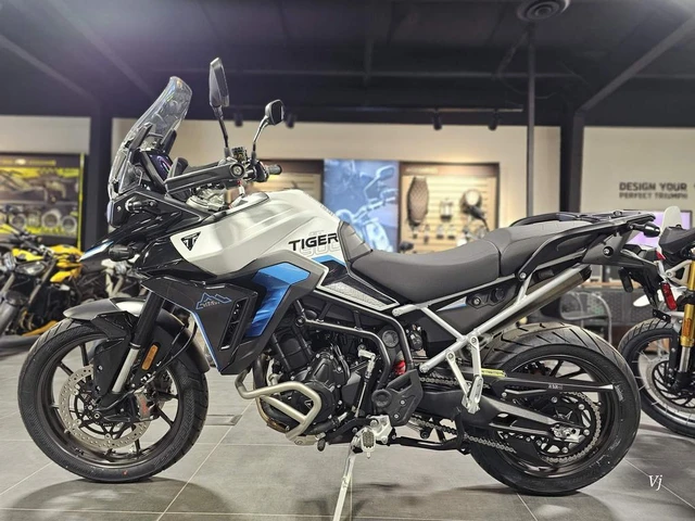 2026 Triumph, 1 km, dovoz Kanada — foto 4 z 5