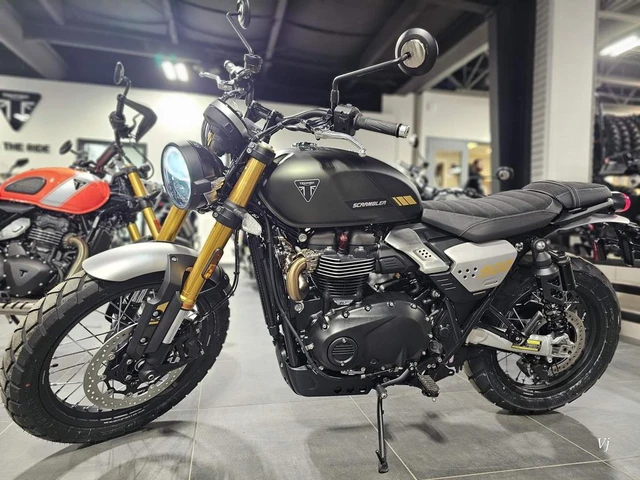 2026 Triumph, 1 km, dovoz Kanada — foto 2 z 5