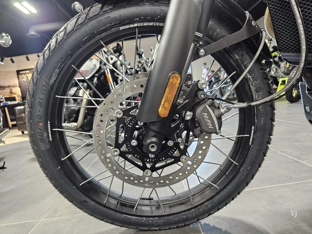 2026 Triumph, 1 km, dovoz Kanada — foto 5 z 5