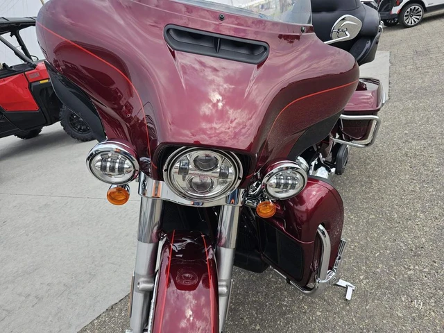 2017 Harley-Davidson, 66 642 km, dovoz Kanada — foto 4 z 5