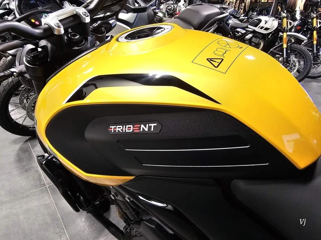 2026 Triumph, 2 km, dovoz Kanada — foto 5 z 5