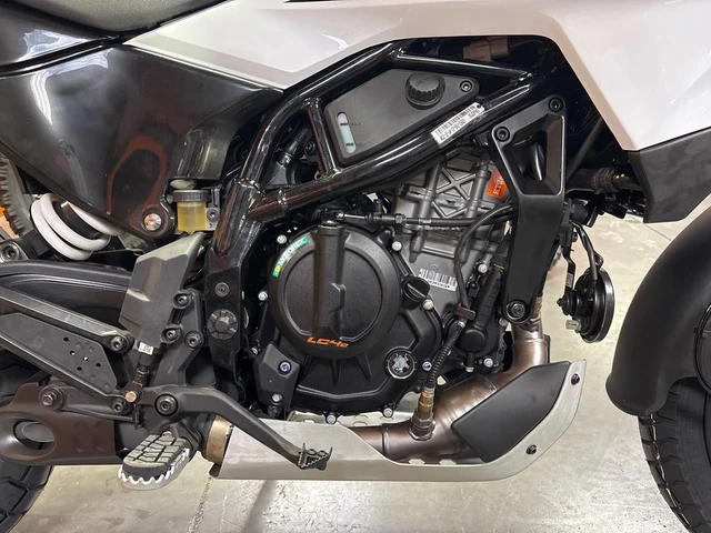 2026 KTM, 12 km, dovoz Kanada — foto 3 z 5