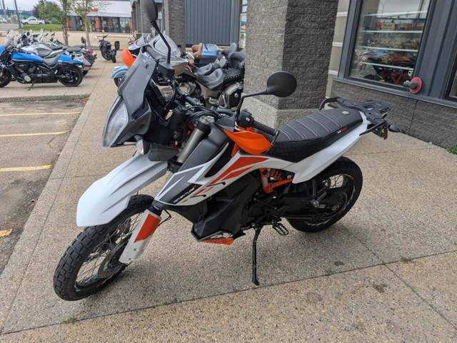 2020 KTM, 28 310 km, dovoz Kanada — foto 5 z 5