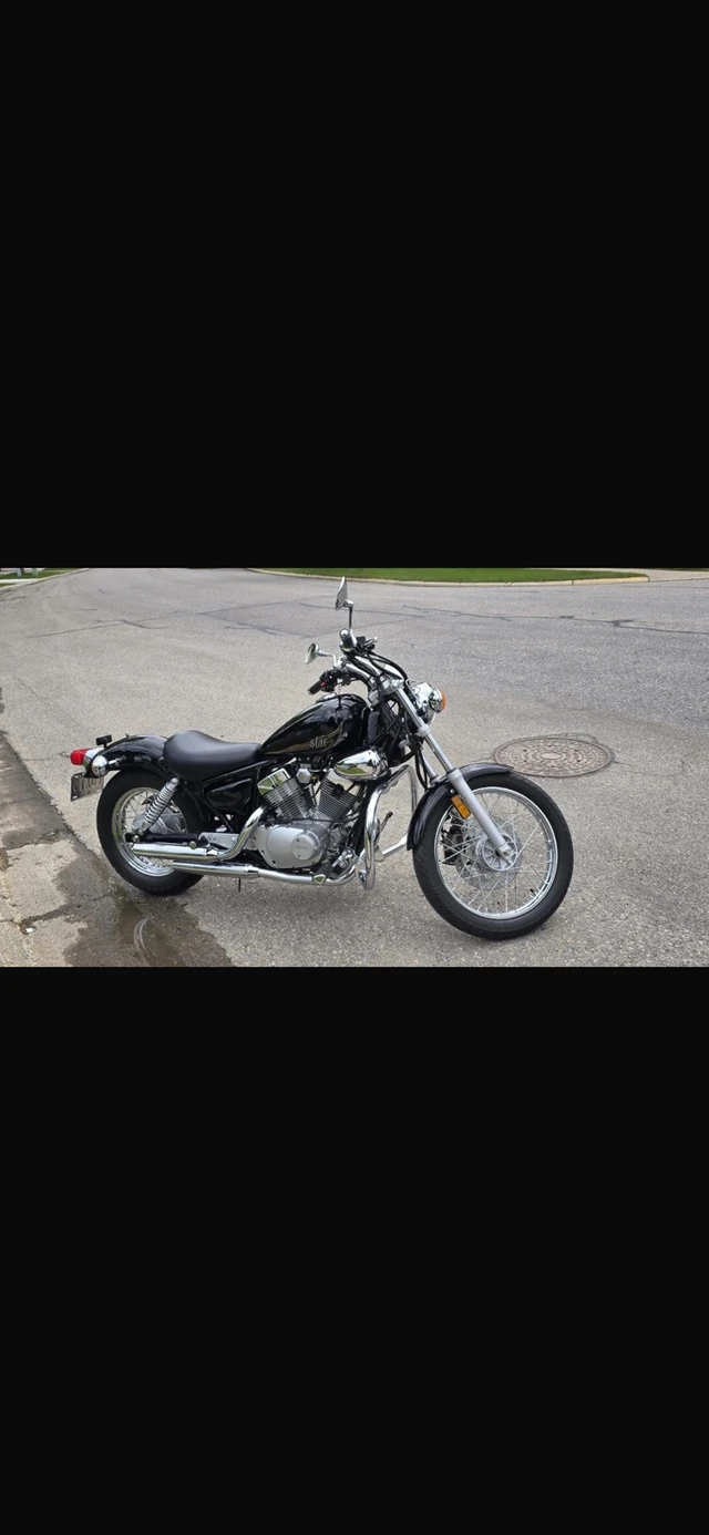 2015 Yamaha, 817 km, dovoz Kanada — foto 2 z 5
