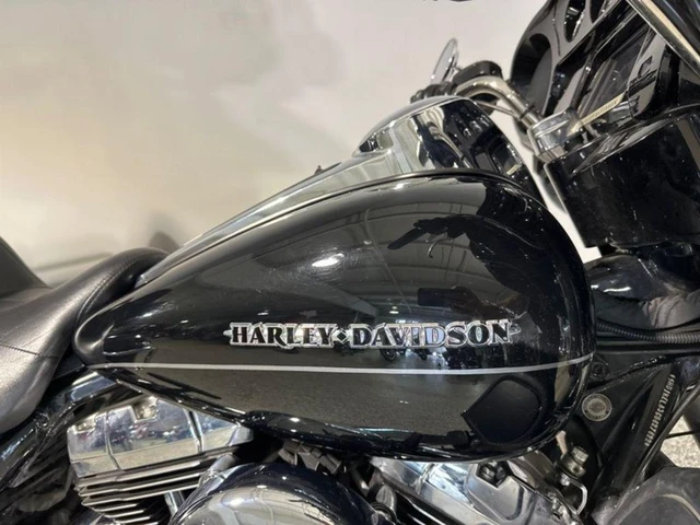 2016 Harley-Davidson, 50 783 km, dovoz Kanada — foto 5 z 5