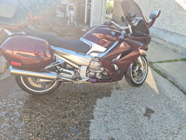 2007 Yamaha, 90 000 km, dovoz Kanada — foto 2 z 5
