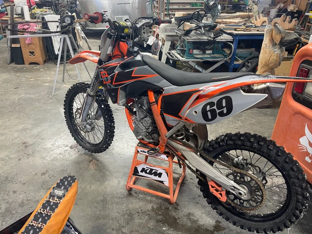 2014 KTM, 152 km, dovoz Kanada — foto 4 z 4