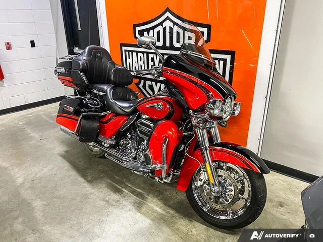2016 Harley-Davidson, 73 247 km, dovoz Kanada — foto 2 z 5