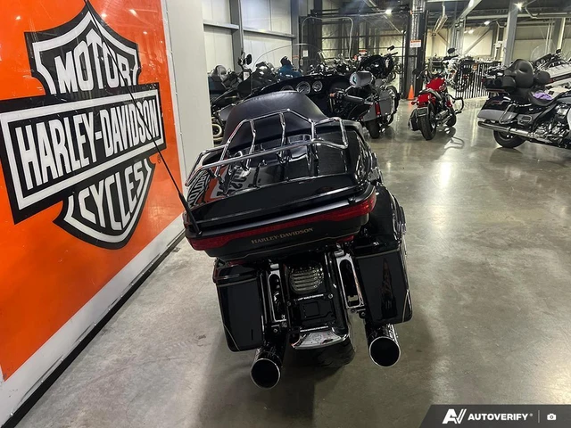 2017 Harley-Davidson, 63 349 km, dovoz Kanada — foto 5 z 5