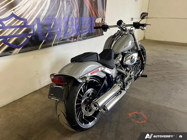 2025 Harley-Davidson, 10 km, dovoz Kanada — foto 5 z 5