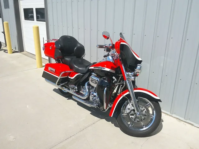 2012 Harley-Davidson, 78 450 km, dovoz Kanada — foto 2 z 5