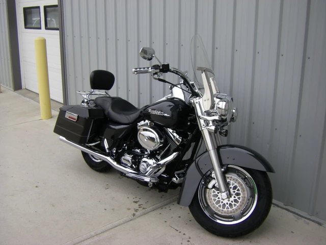 2005 Harley-Davidson, 44 672 km, dovoz Kanada — foto 2 z 5