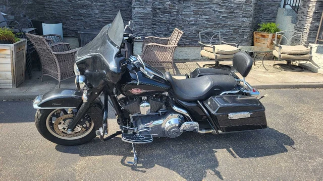 2008 Harley-Davidson, 80 000 km, dovoz Kanada — foto 3 z 5