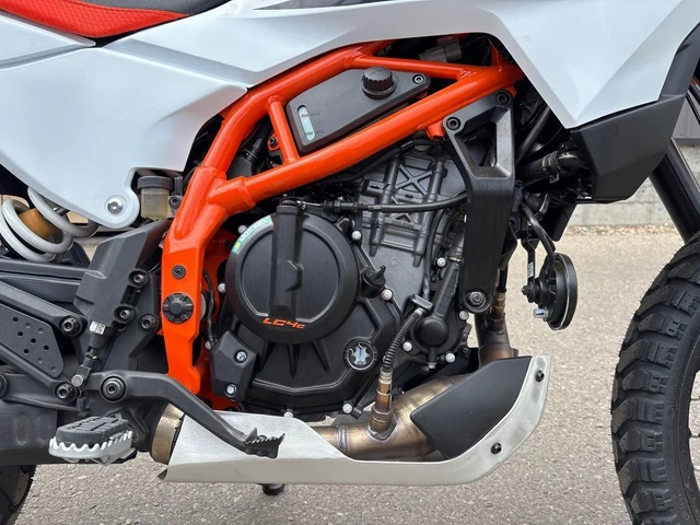 2026 KTM, 12 km, dovoz Kanada — foto 3 z 5