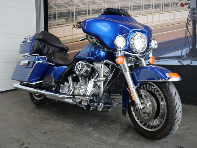 2009 Harley-Davidson, 54 715 km, dovoz Kanada — foto 2 z 5