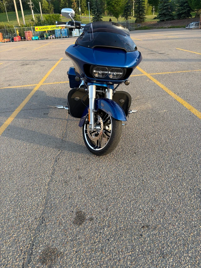 2015 Harley-Davidson, 50 000 km, dovoz Kanada — foto 2 z 5