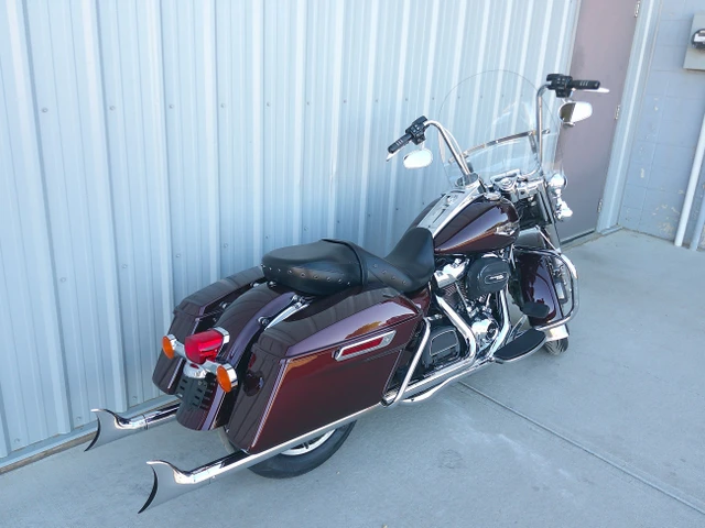 2018 Harley-Davidson, 23 259 km, dovoz Kanada — foto 3 z 5