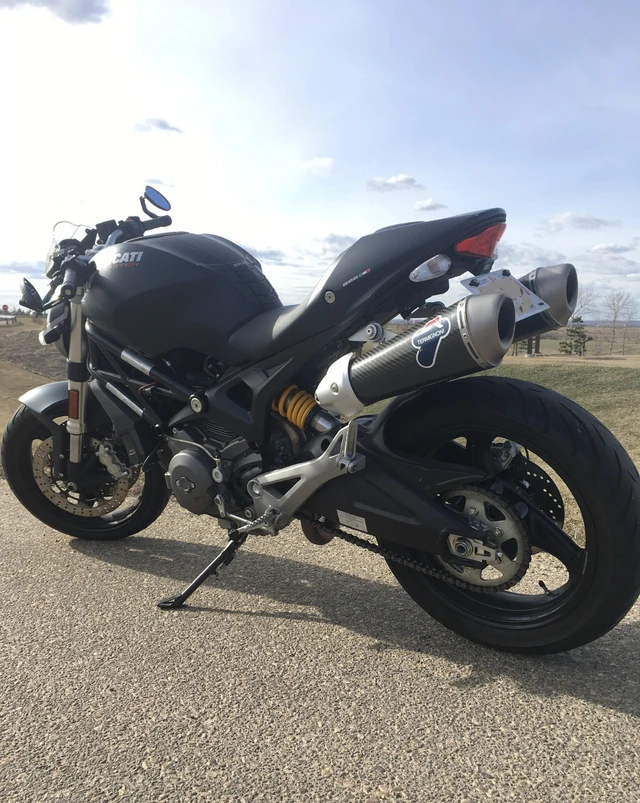 2014 Ducati, 6 930 km, dovoz Kanada — foto 2 z 5