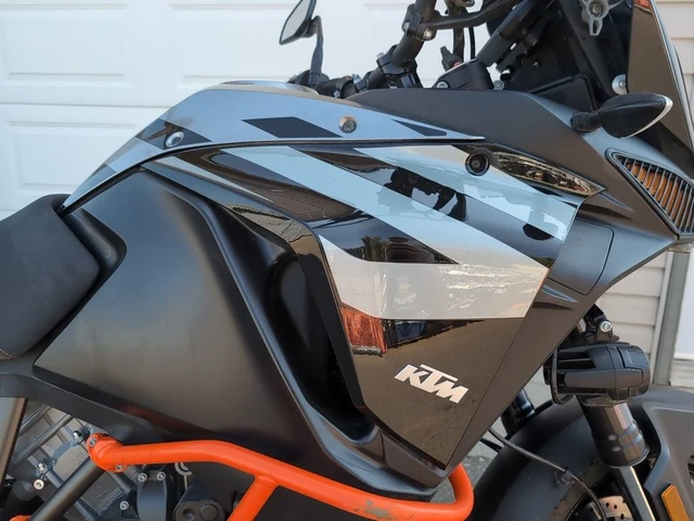 2019 KTM, 50 000 km, dovoz Kanada — foto 4 z 5