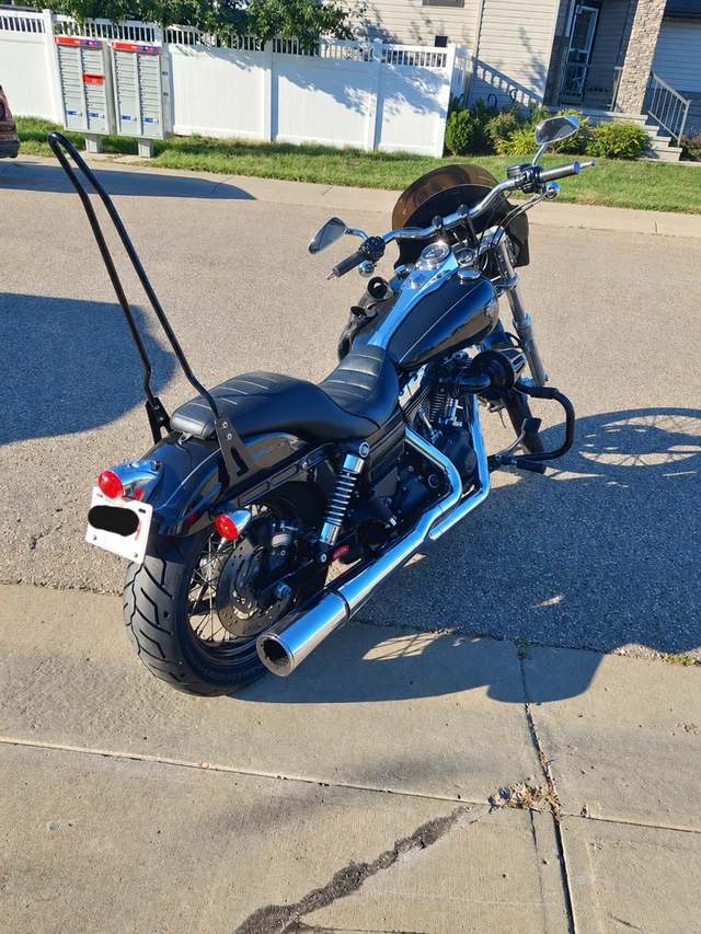 2015 Harley-Davidson, 31 837 km, dovoz Kanada — foto 2 z 3