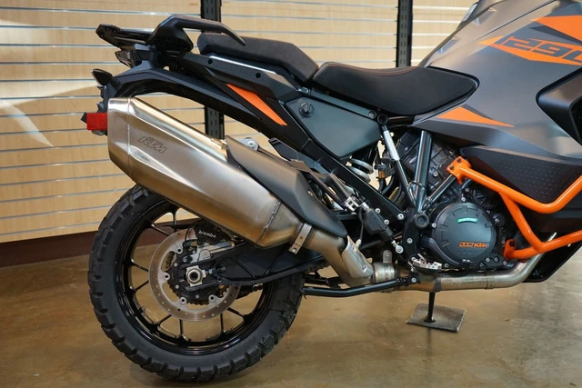 2023 KTM, 1 121 km, dovoz Kanada — foto 3 z 5