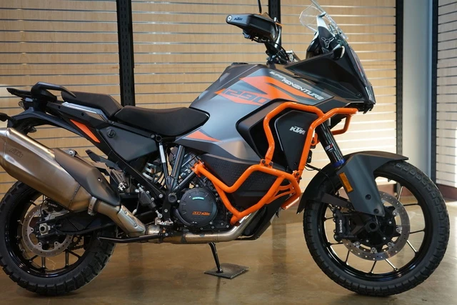 2023 KTM, 1 121 km, dovoz Kanada — foto 4 z 5