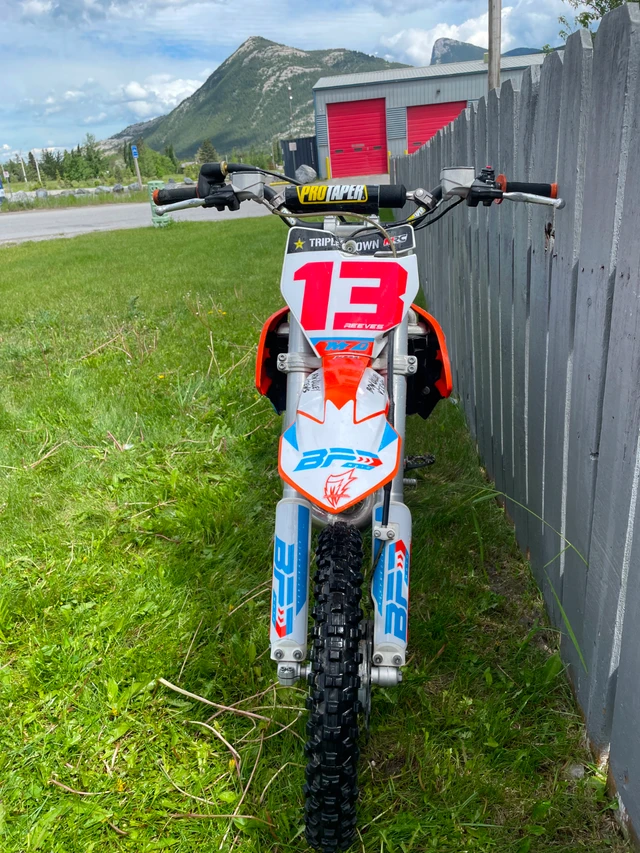 2018 KTM, dovoz Kanada — foto 5 z 5