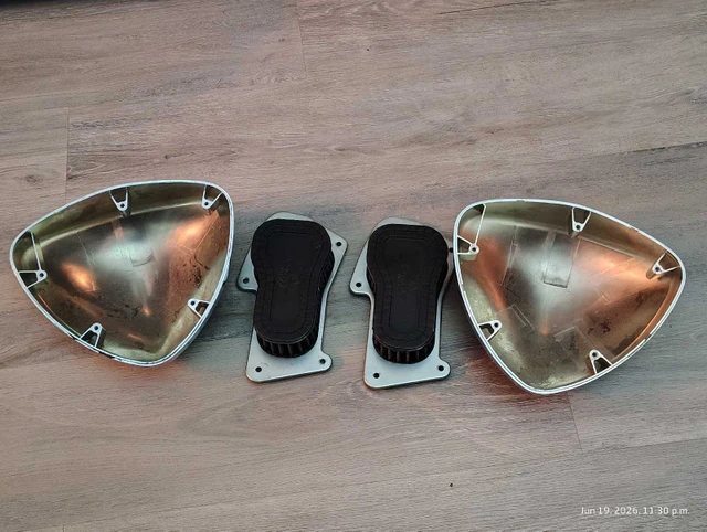 2007 Suzuki, 130 000 km, dovoz Kanada — foto 4 z 5