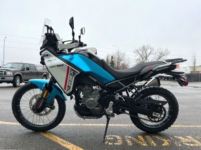 2026 CFMOTO, dovoz Kanada — foto 5 z 5