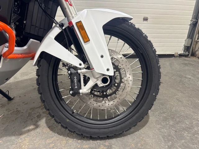 2026 KTM, 12 km, dovoz Kanada — foto 5 z 5